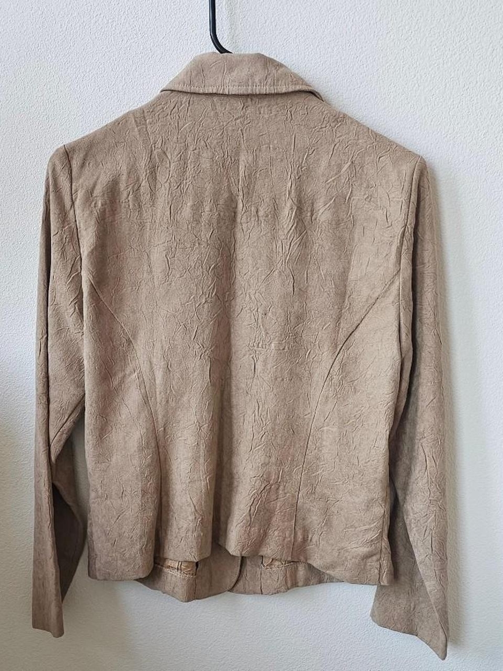 Tan textured blazer by R.Q.T Petite - Picture 3 of 4